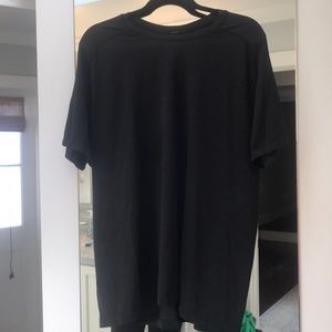 Lululemon shirt